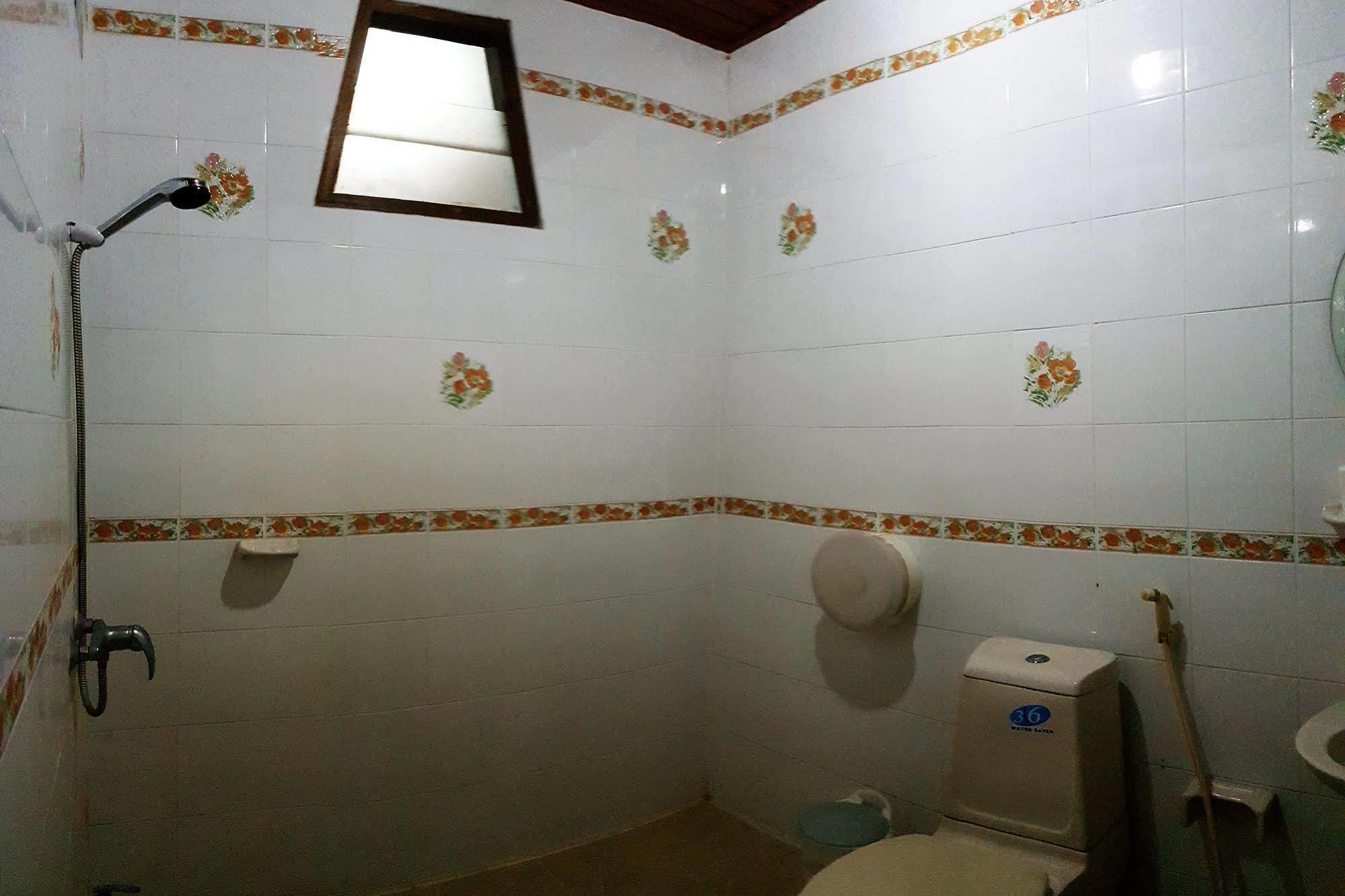 Beau And Blonde House Kamala Hotel Luaran gambar